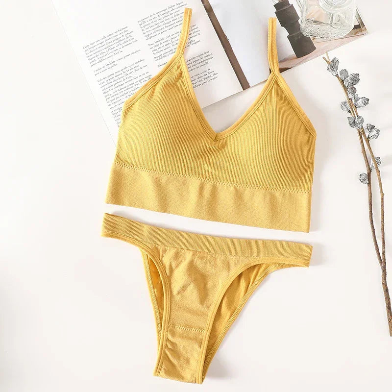 Women Seamless Bra Set Low Rise Brazilian Panties - Empire P.E