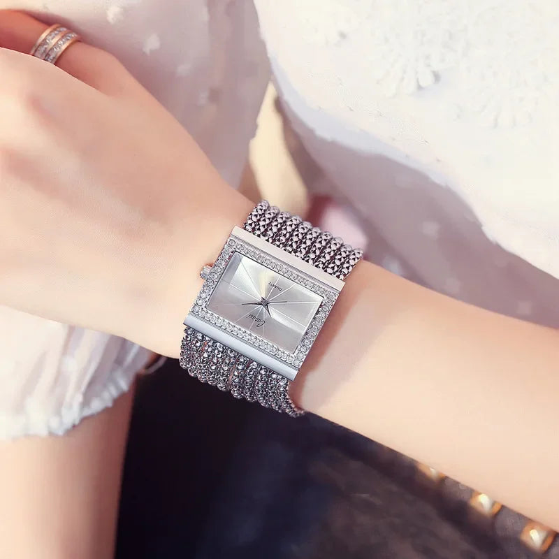 Women Square Bracelet Golden Watches - Empire P.E
