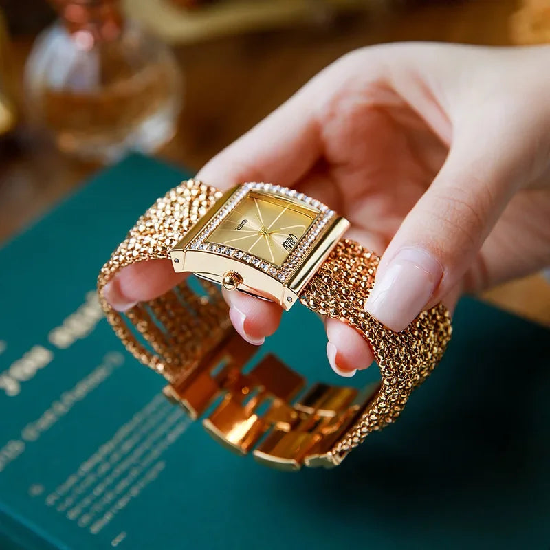 Women Square Bracelet Golden Watches - Empire P.E