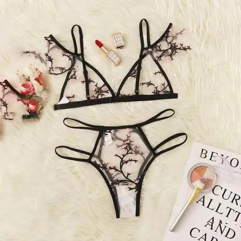 Sexy Lingerie Woman Lace - Empire P.E