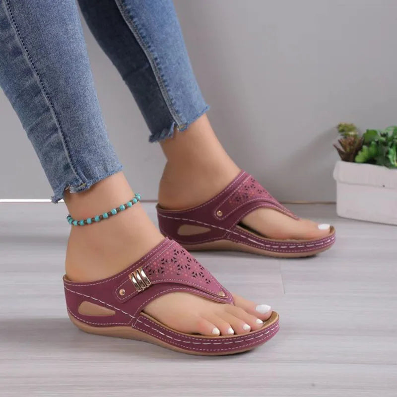 Clip Toe Wedge Heel Sandals for Women Summer Pu Leather Platform Platform Flip Flops Ladies Lightweight Diabetic Walking Sandals - Empire P.E