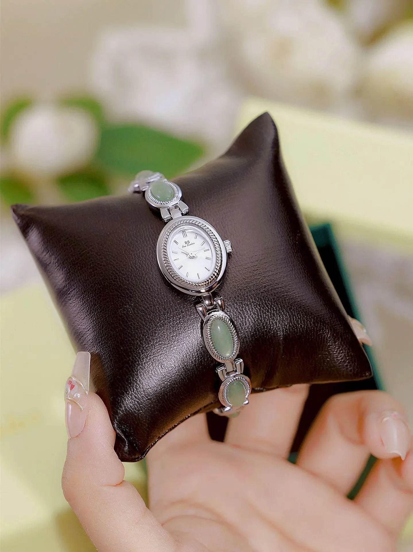 UTHAI Women's Watch Ladies Bracelet Luxury Brand Waterproof Retro Natural Dongling Stone Hotan Jade Advanced Chain Watches Gift - Empire P.E