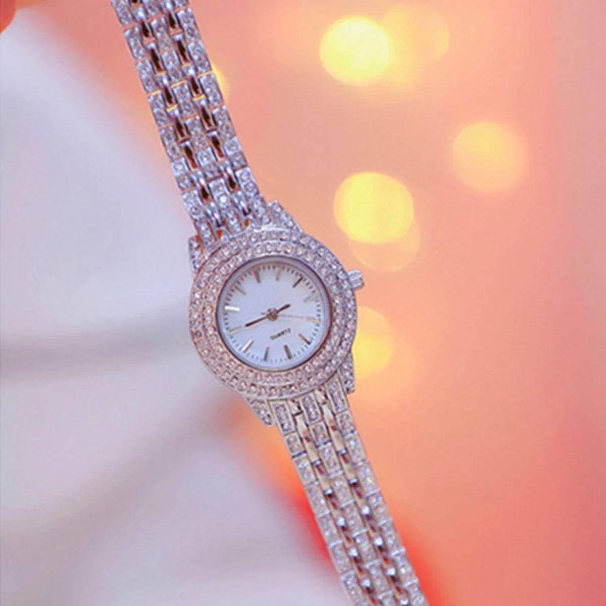 2pcs Fashionable Diamond Studded Real Nail Scale Alloy Set Quartz Bracelet Watch FOR WOMEN'S Watches - Empire P.E