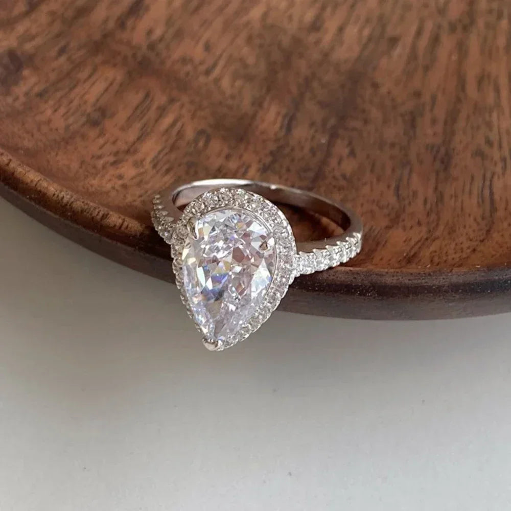 1ct 2ct Pear Cut D Color Moissanite Rings for Women 925 Sterling Silver - Empire P.E