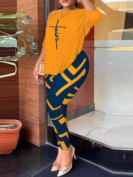 Autumn Women's New Fashion Printed Suit Round Neck Sexy Backless Quarter-sleeved Trousers Casual And Comfortable Two-piece Set - Empire P.E