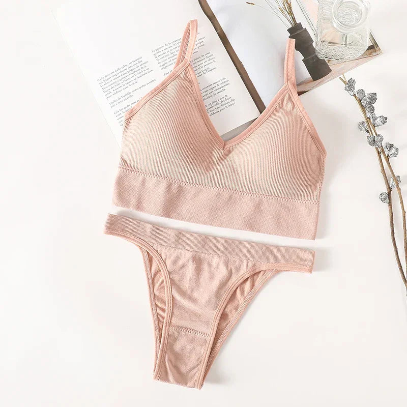 Women Seamless Bra Set Low Rise Brazilian Panties - Empire P.E