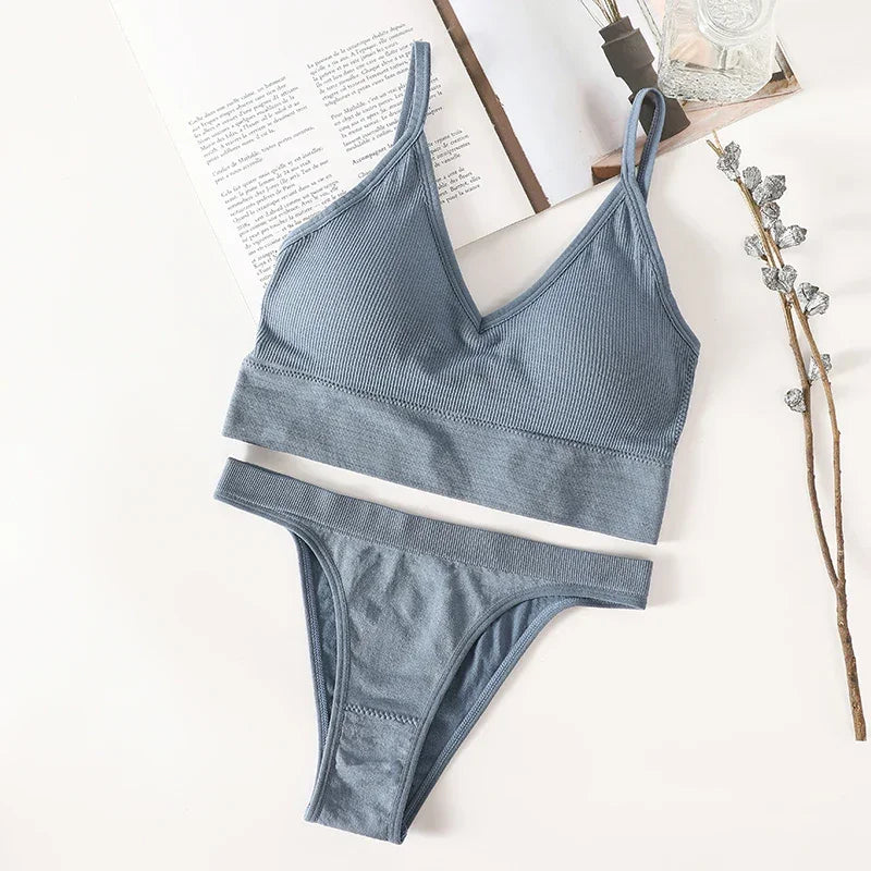 Women Seamless Bra Set Low Rise Brazilian Panties - Empire P.E