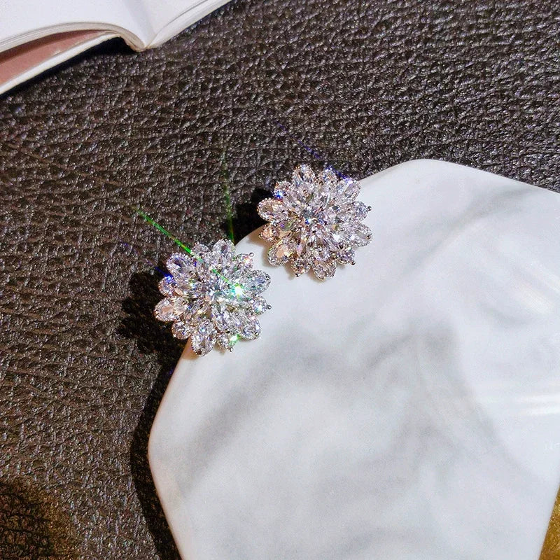 Silver Needle Snowflake Ear Stud - Empire P.E
