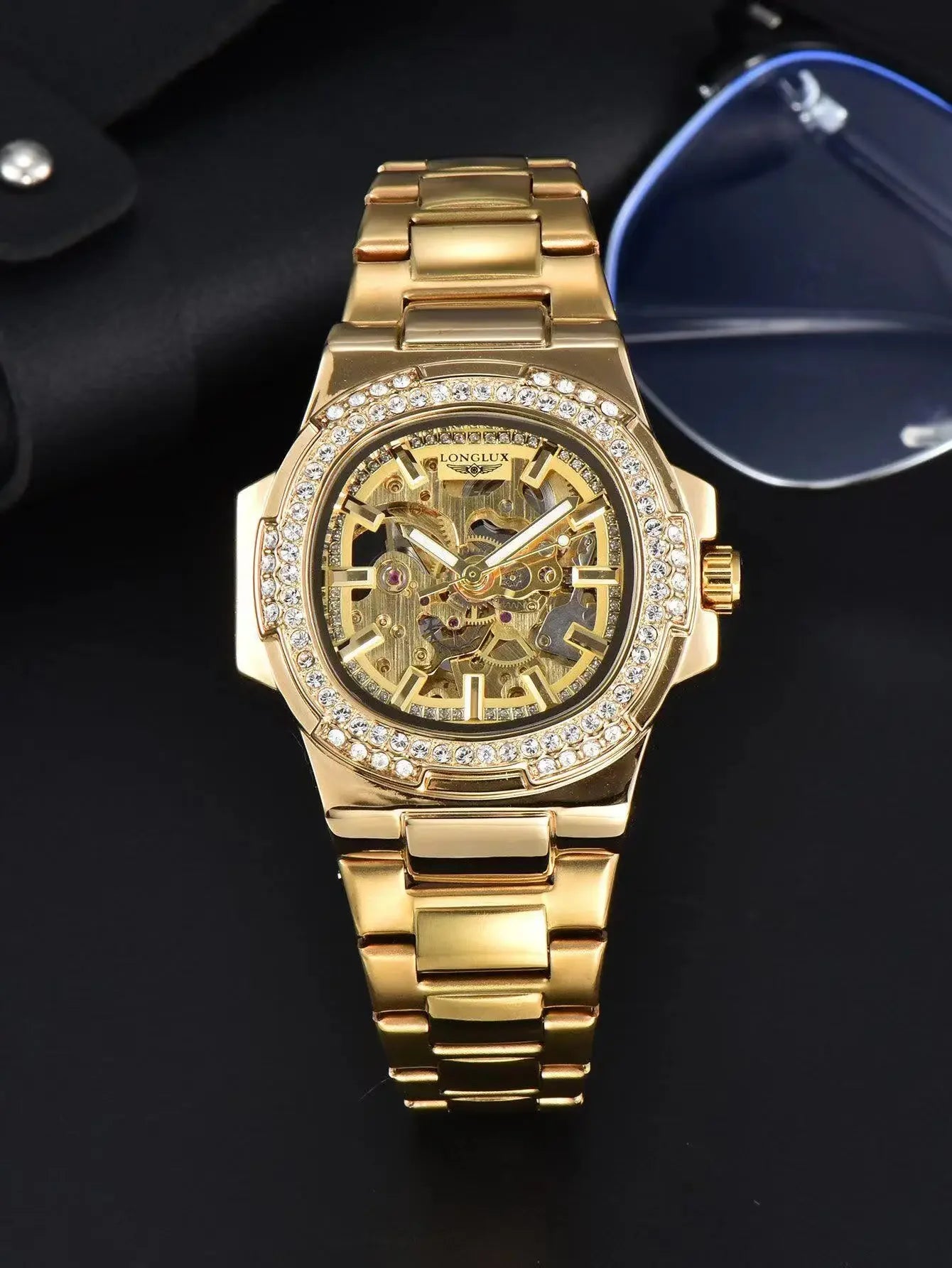 Men's luxury stainless steel watch