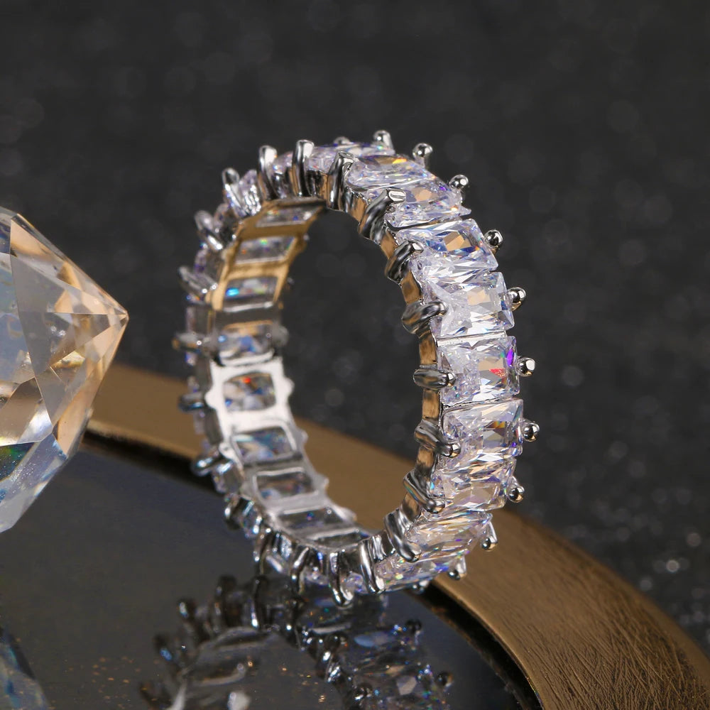 New Design Fashion Band Wedding Ring