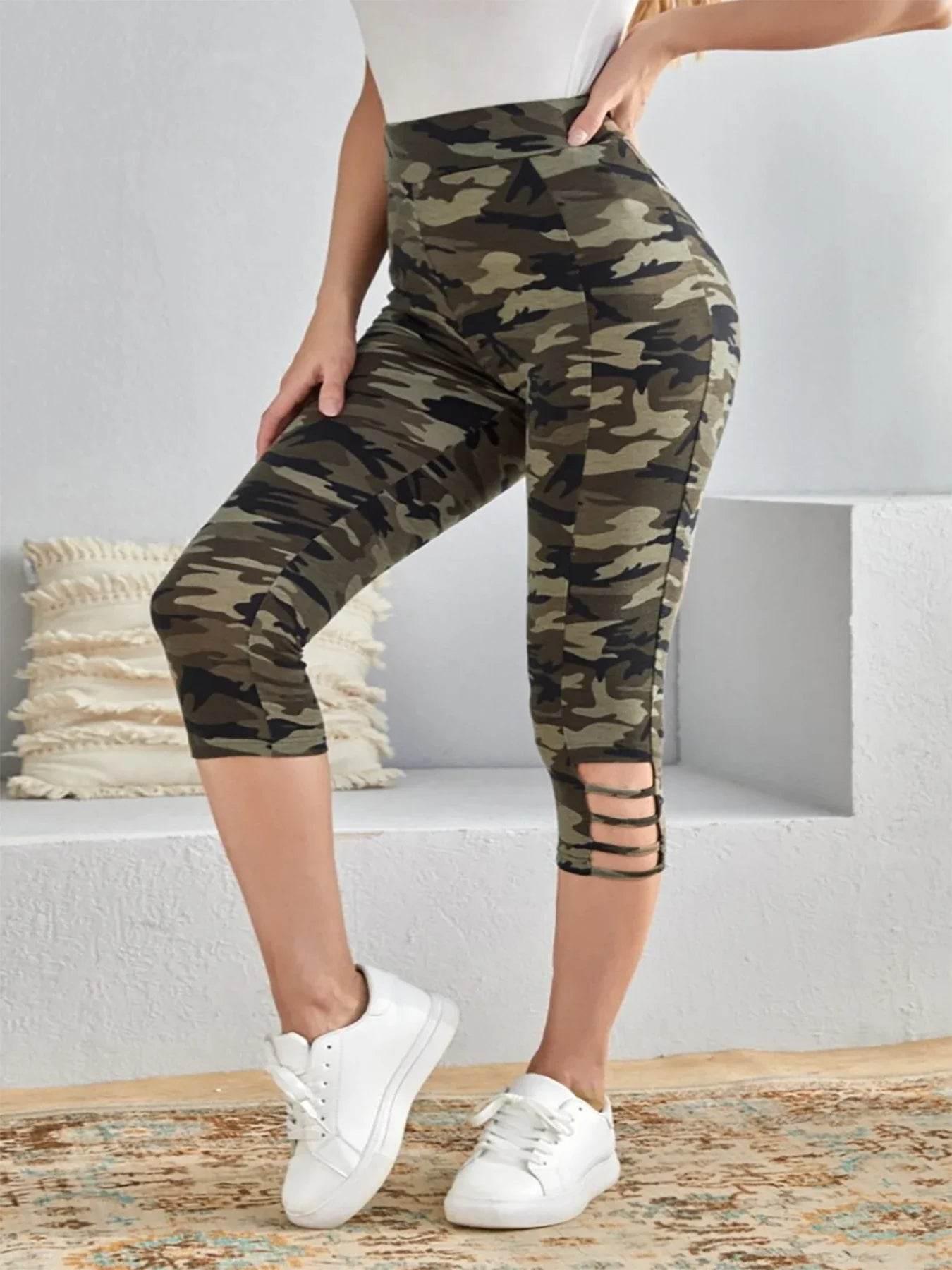 Plus Size Women's Camo Capri Leggings with Side Stripe Cutouts Stylish High Elasticity Knit Sporty Fashionable Casual Pants - Empire P.E