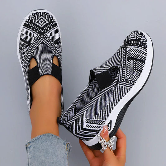 Women's summer breathable mesh flat shoes