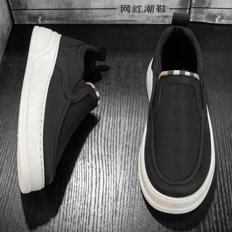 Fashionable Casual Flat-heeled Men's Shoes - Empire P.E
