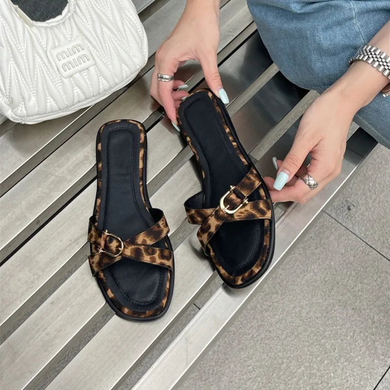 New Women Fashion Leopard Print Flip Flops