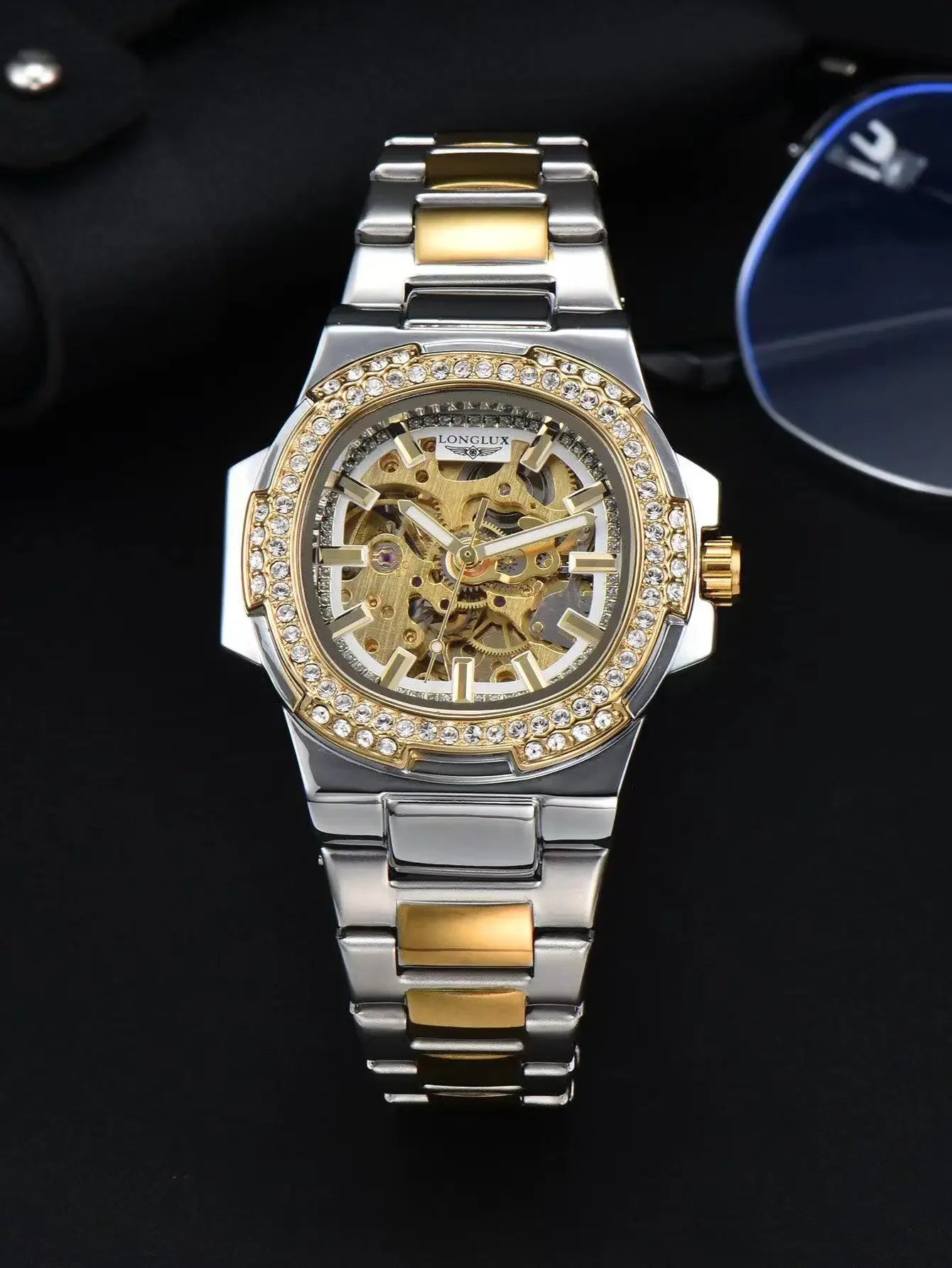 Men's luxury stainless steel watch