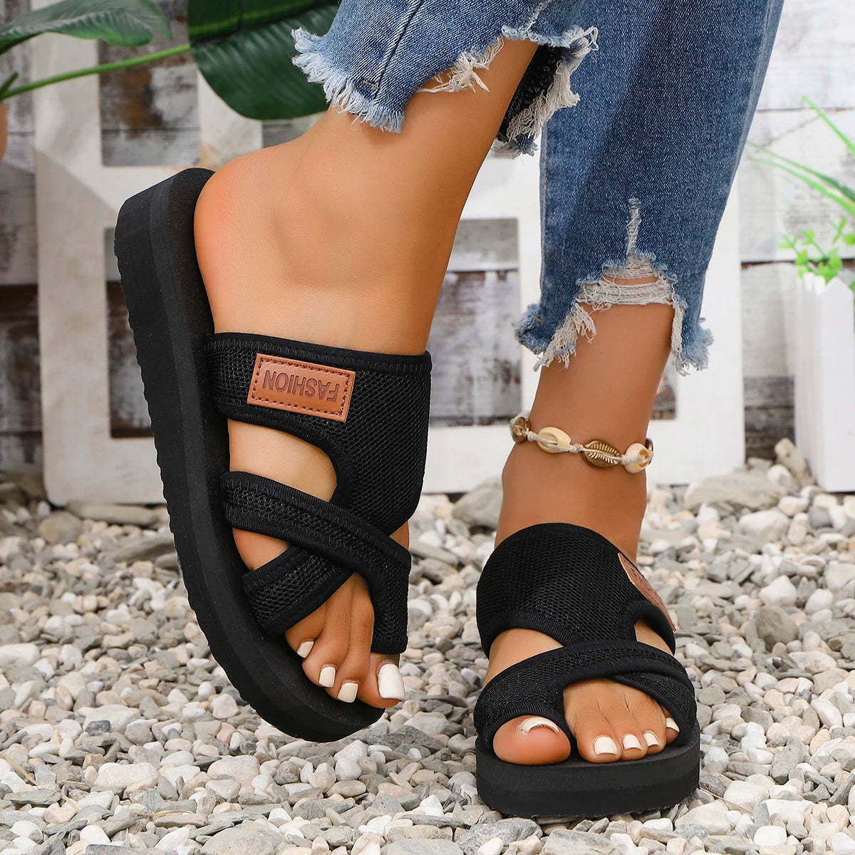 Hollow Lightweight Breathable Comfortable Beach Vacation Style Sandals