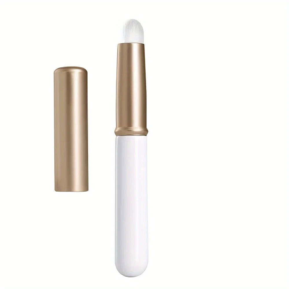 Lip Gloss Concealer Brush With Cover