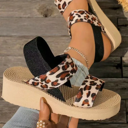 2025 Light Weight Summer Leopard Sandals