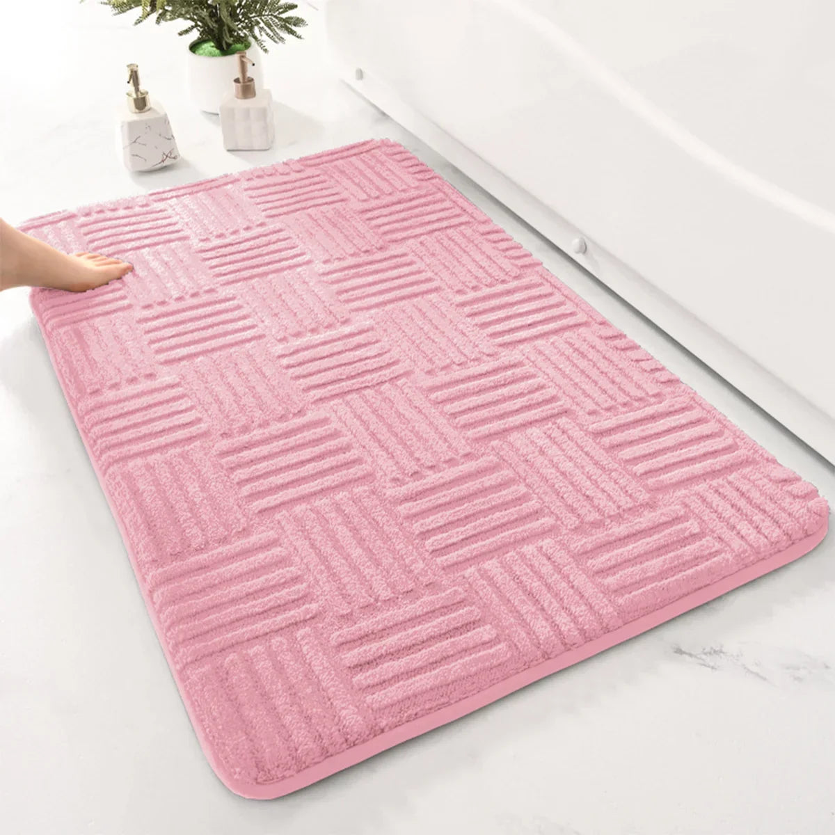 Simple bathroom absorbent floor mat