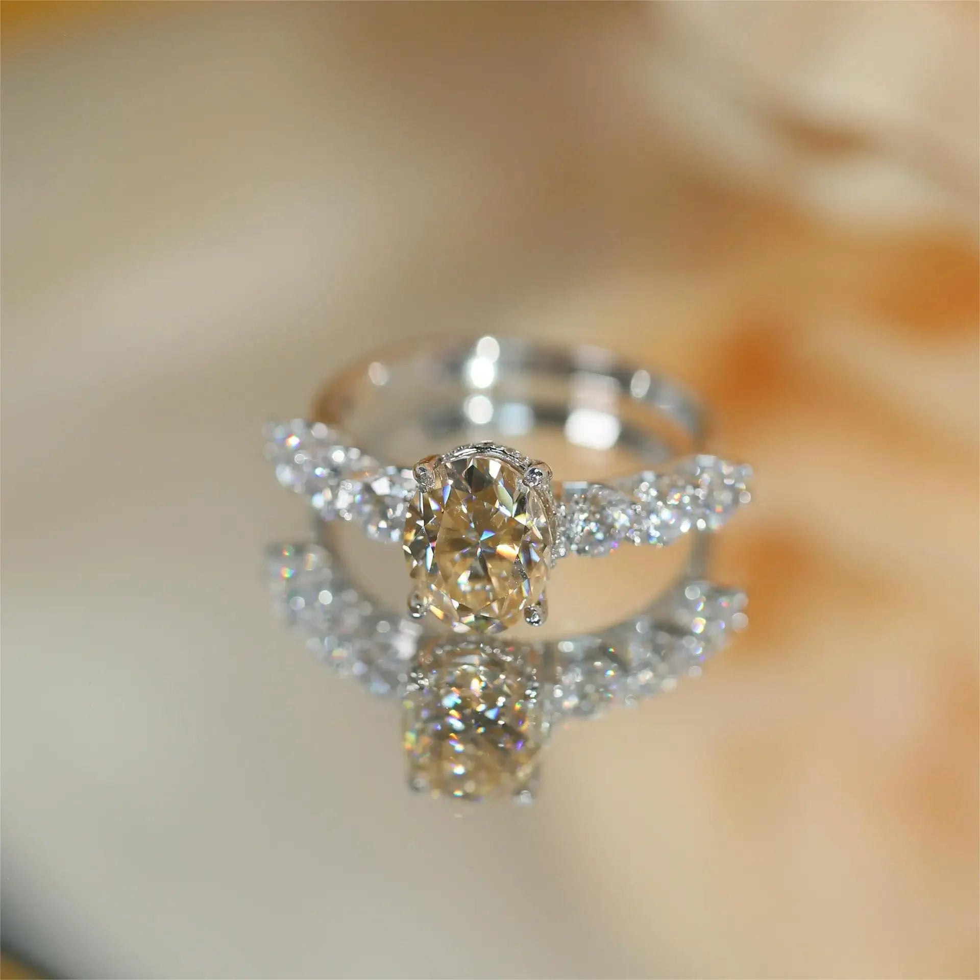 Women Moissanite Ring s925 Silver Oval Cut - Empire P.E