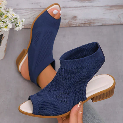 2024 New Summer Fashion Casual Comfortable Sandals