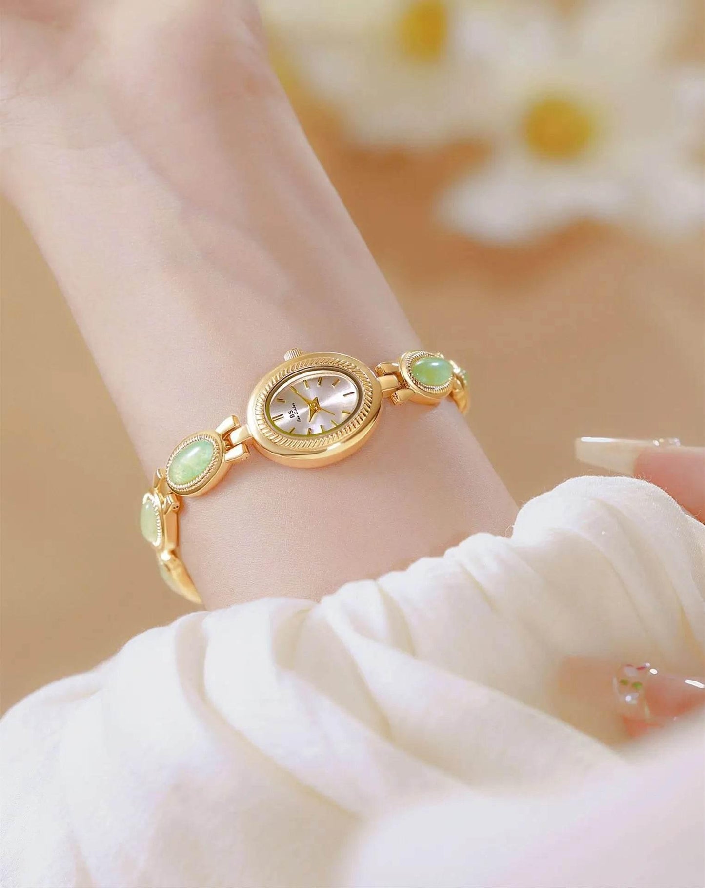 UTHAI Women's Watch Ladies Bracelet Luxury Brand Waterproof Retro Natural Dongling Stone Hotan Jade Advanced Chain Watches Gift - Empire P.E