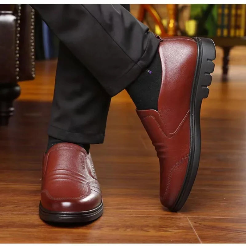 Men's leather shoes Soft bottom anti slip and breath shoes - Empire P.E