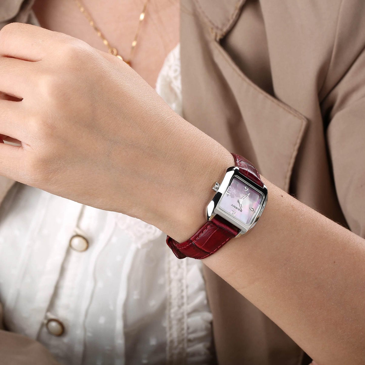 Ladies Quartz Wristwatch Waterproof - Empire P.E