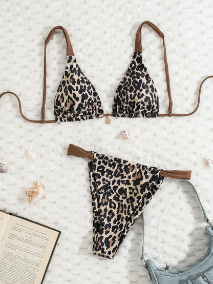 2026 new European and American triangle cup printed sexy bikini split swimsuit