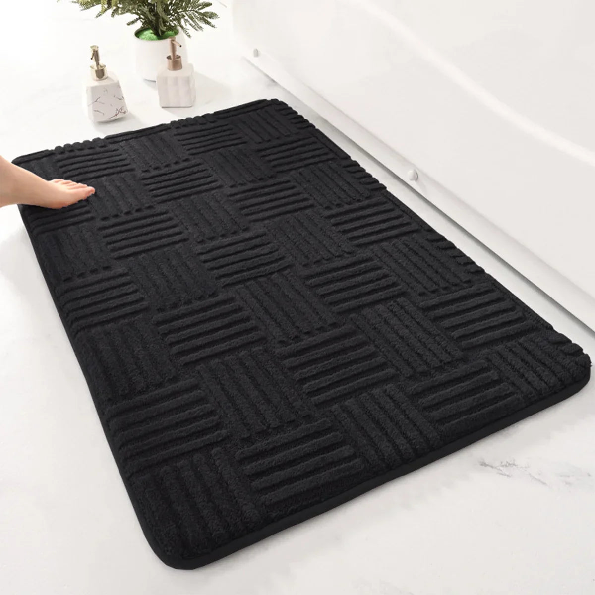 Simple bathroom absorbent floor mat