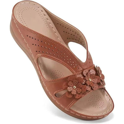 New Women's Slippers Casual Flower Hollow Wedge - Empire P.E