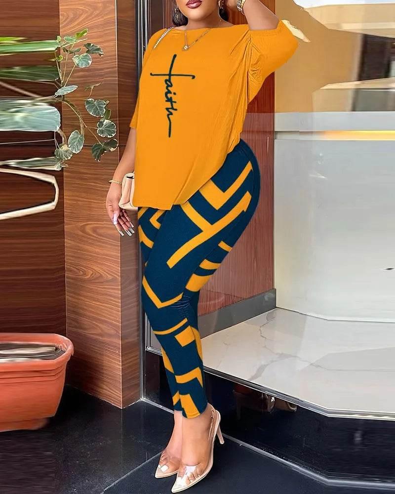 Autumn Women's New Fashion Printed Suit Round Neck Sexy Backless Quarter-sleeved Trousers Casual And Comfortable Two-piece Set - Empire P.E