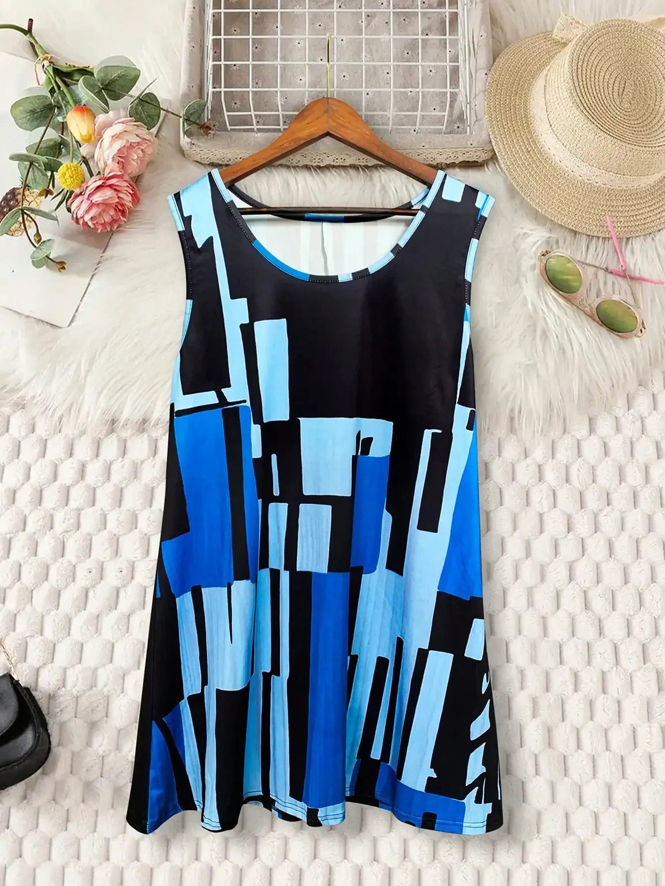Plus Size Women's Round Neck Sleeveless Maxi Dress - Empire P.E