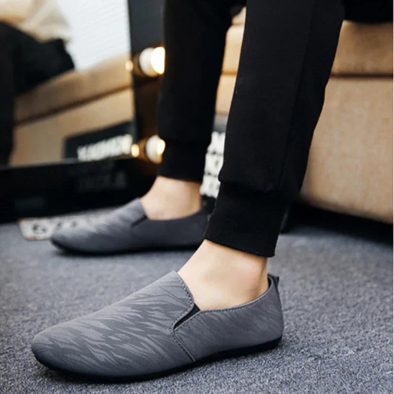 New Men Fashionable Canvas Walking Shoes - Empire P.E