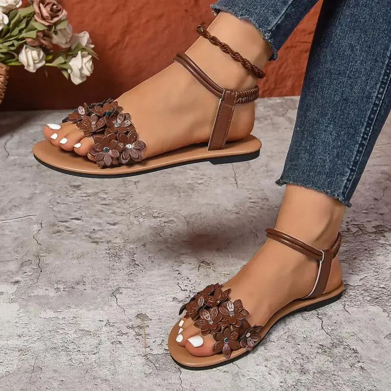 Flower Decoration Flat Sandals - Empire P.E
