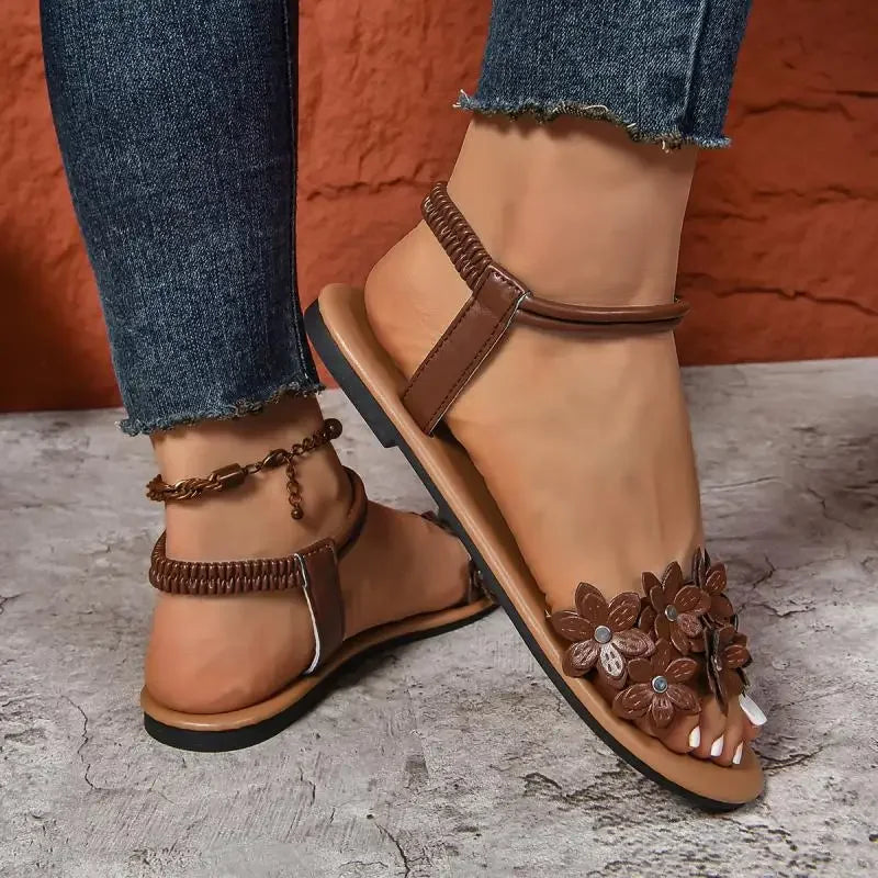 Flower Decoration Flat Sandals - Empire P.E