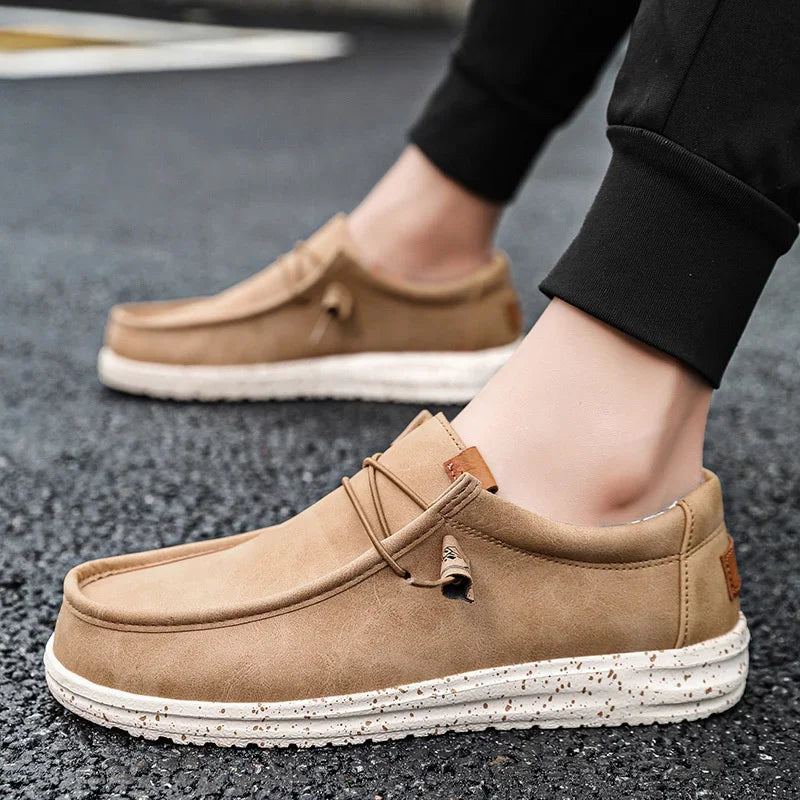 Spring Autumn Men Light Leather Casual Shoes