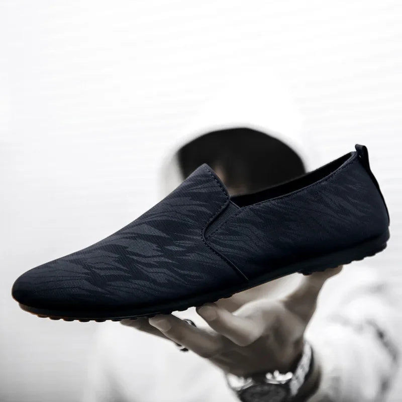 New Men Fashionable Canvas Walking Shoes - Empire P.E