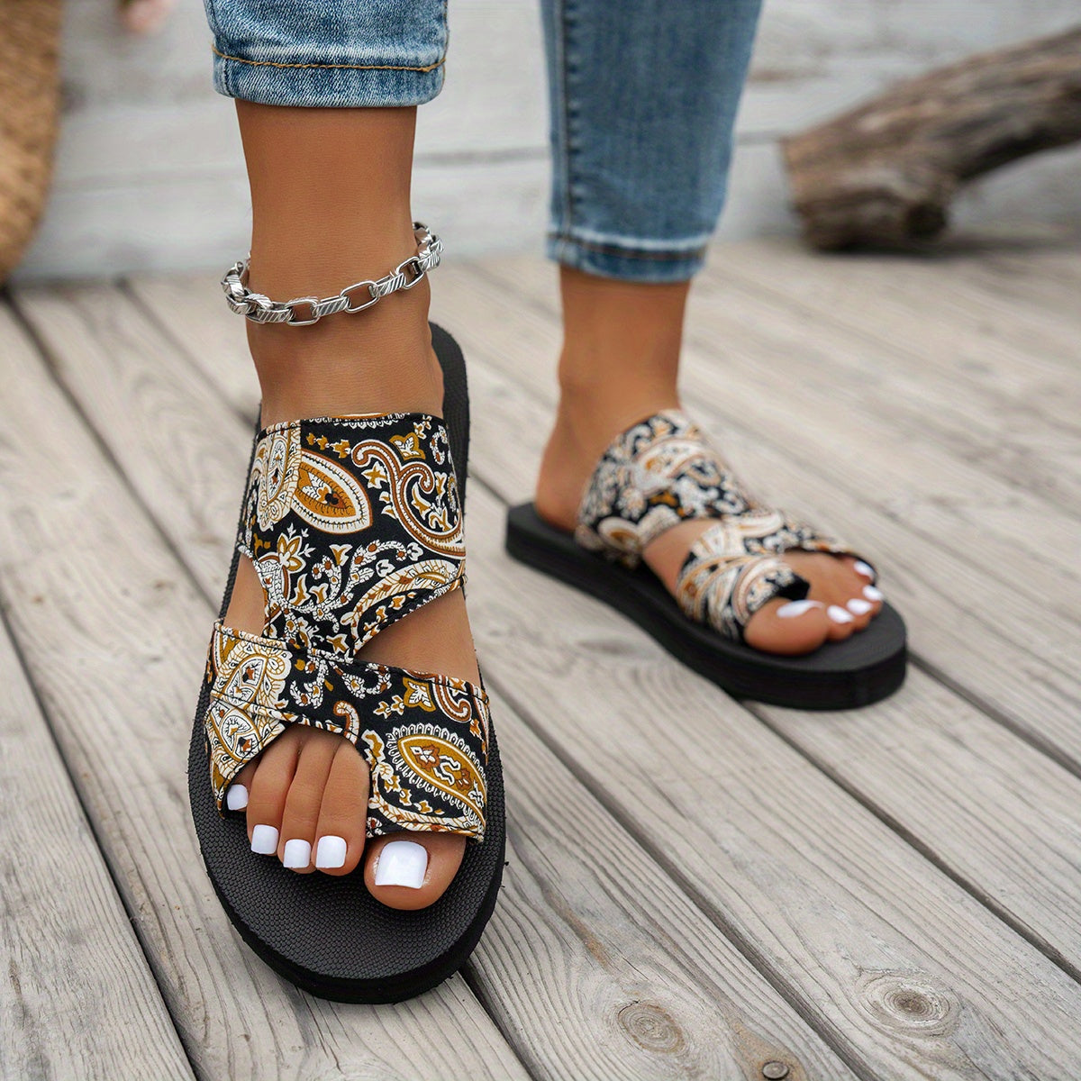 Bohemian Style Women's Breathable Mesh Shoes